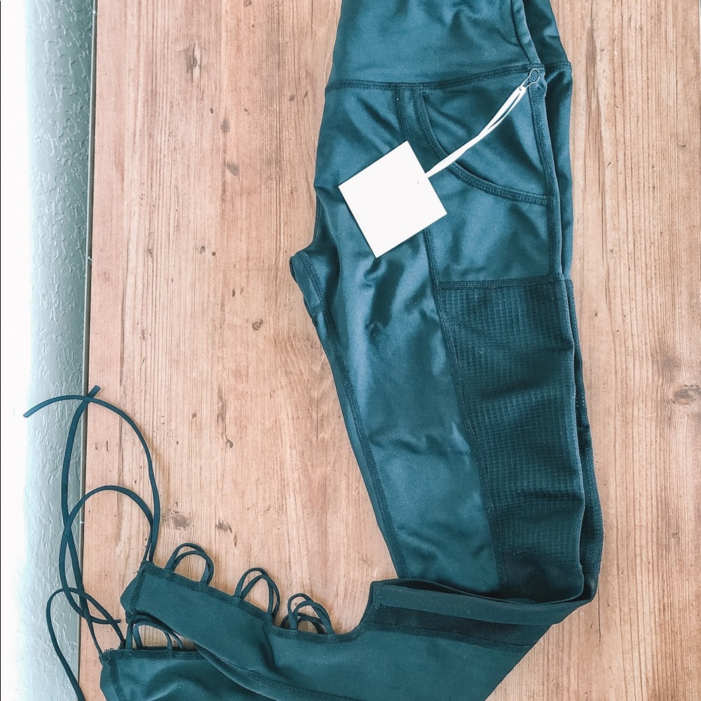 Hologram leggings